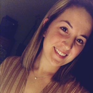 Meet your Posher, Kaitlyn